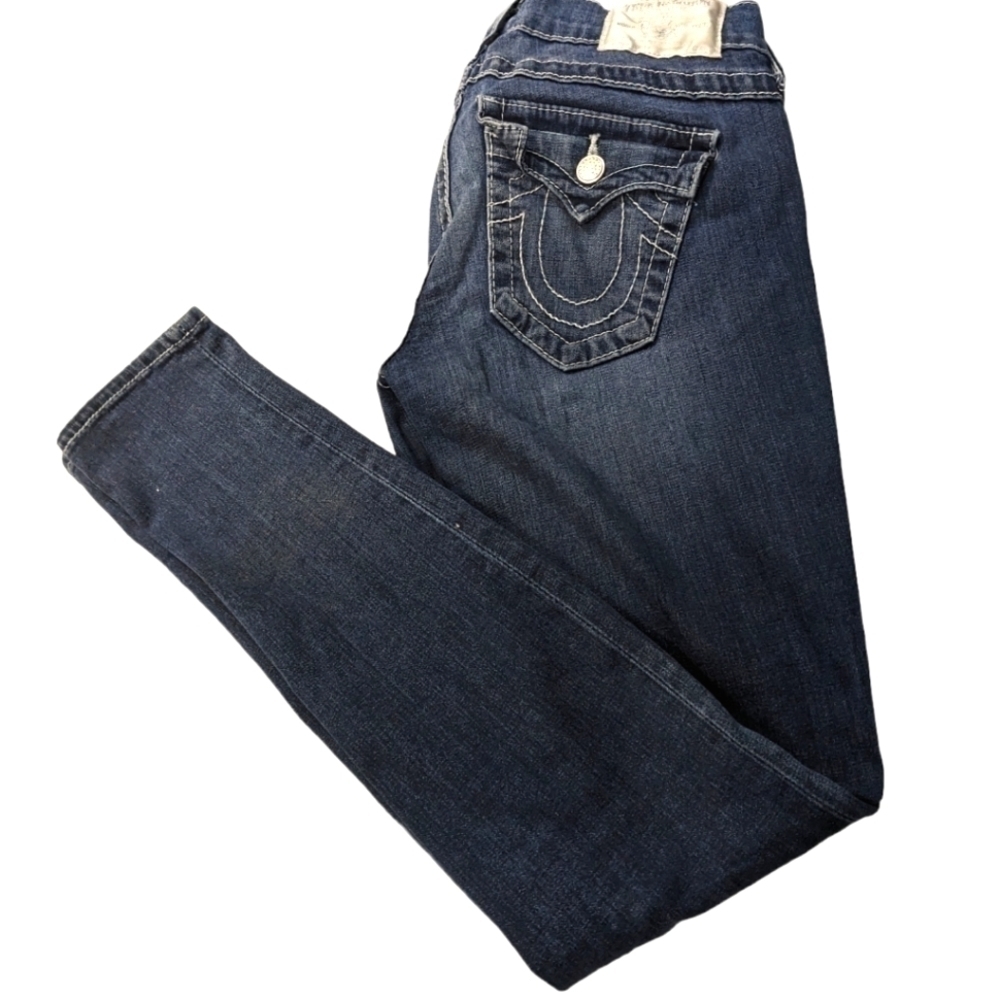 True Religion women's jeans size 25.  Silver badge on back of jeans.